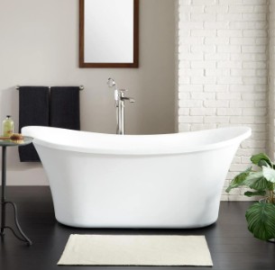 Which is better a porcelain tub or an acrylic tub?
